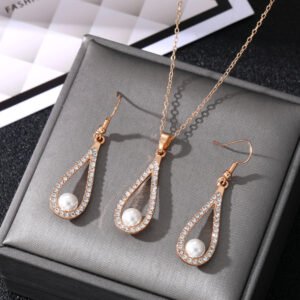 Pearl & Crystal Jewelry Set: Rose Gold Necklace and Earrings, Elegant Fashion Jewelry for Women, Perfect for Wedding & Formal Occasions