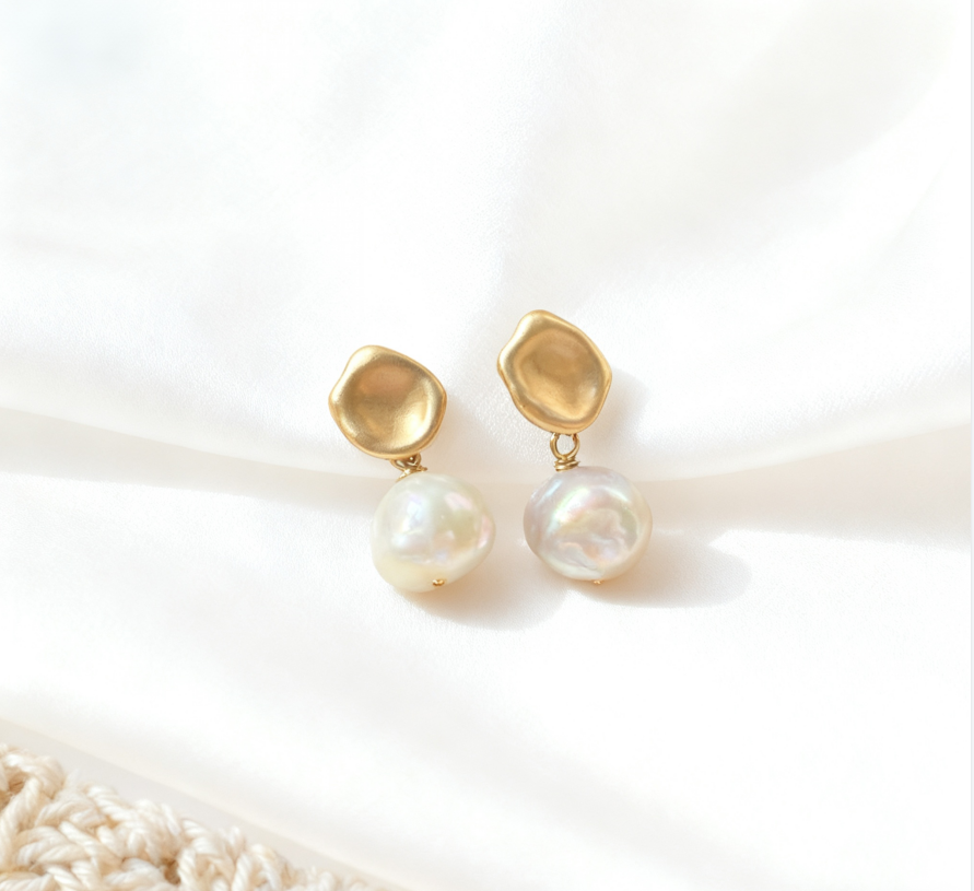 Vintage Metal Irregular Freshwater Pearl Jewelry Earrings - 图片 2